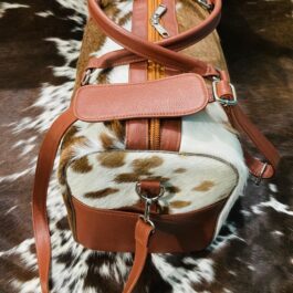Genuine Hair-On Cowhide Leather Duffle Bag – Stylish & Durable Travel Companion